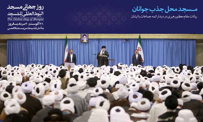 مسجد محل جذب جوانان